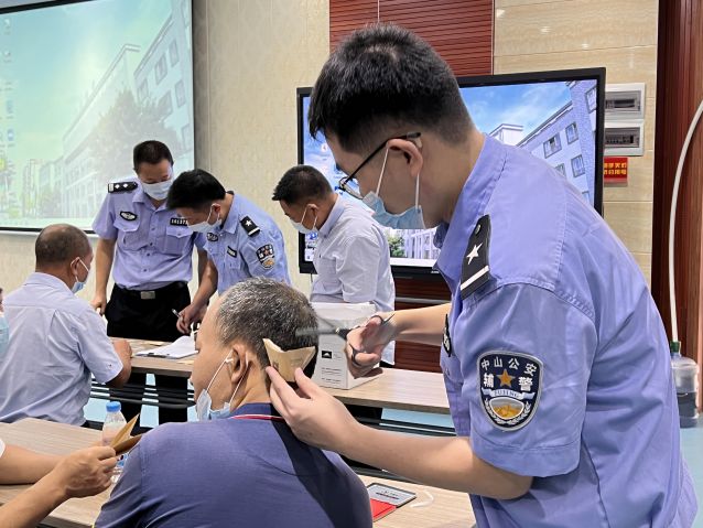 三鄉(xiāng)鎮(zhèn)開展“加強校車駕駛員毒檢，為師生安全出行護航”宣傳活動圖片1.jpg